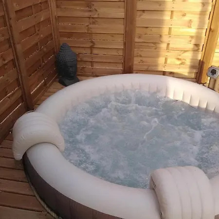 Tiny House & Climatisee Ferienhaus *